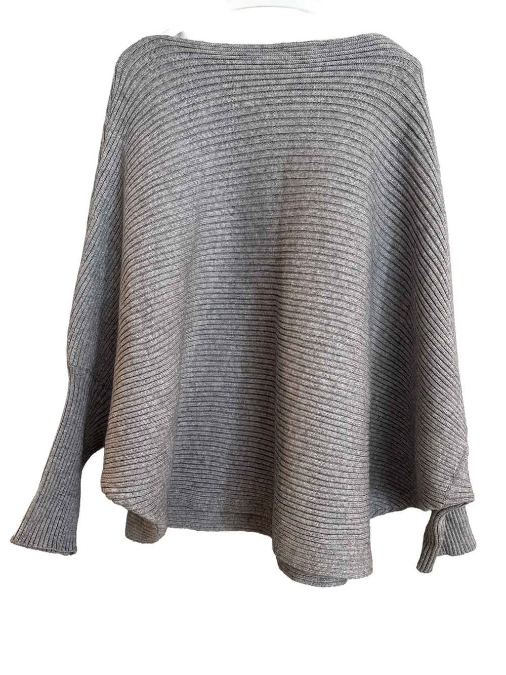NWOT Chic Soul Women's Gray Ribbed Scoop Neck Bat Sleeve Sweater, Size 2XL